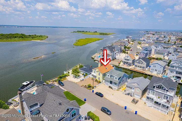 4 bed, 2256 sqft, $6,000 — Photo 4