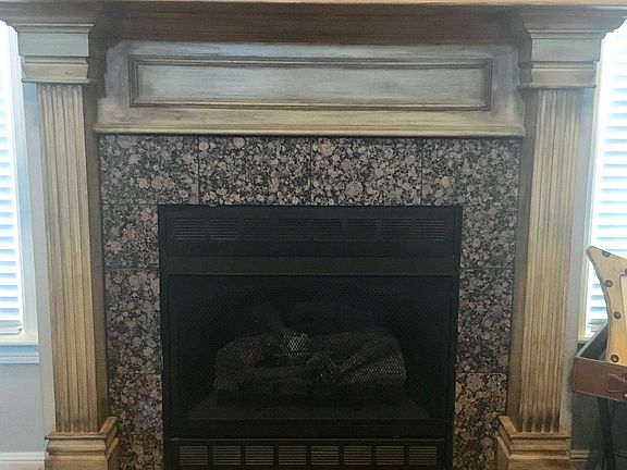 Formal living fireplace/gas