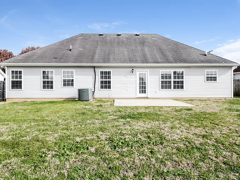 2625 Weatherford St — Photo 17