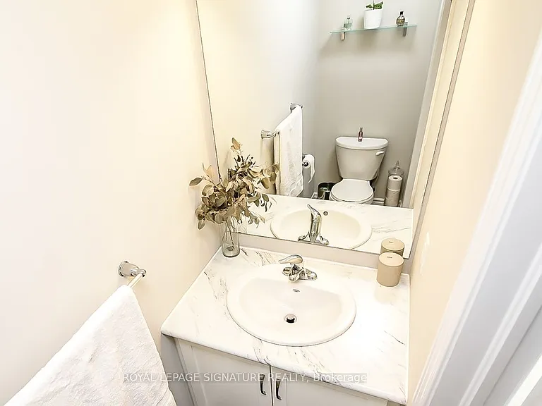 377 Glancaster Rd #53 — Photo 14