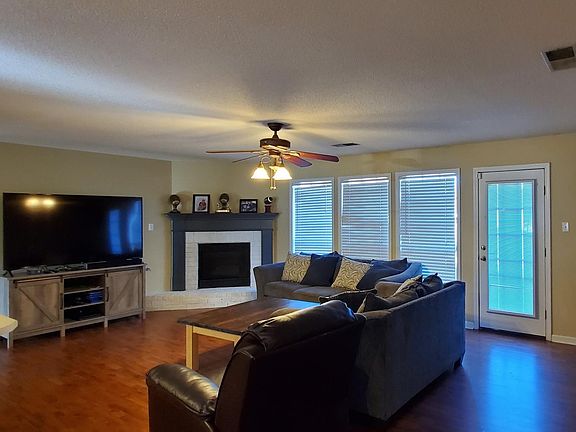 5th image of 3468 Hourglass Dr W