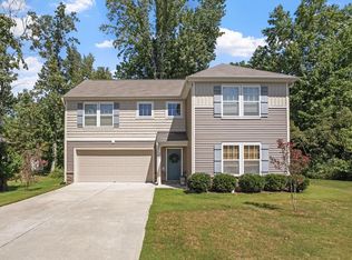 203 Glen Meadow Dr, Angier, NC 27501