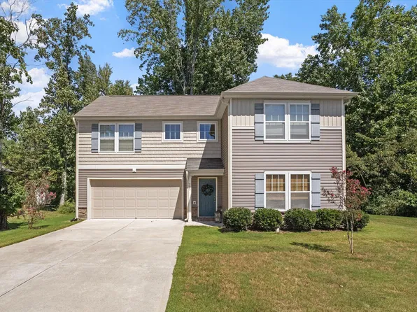 203 Glen Meadow Dr, Angier, NC 27501