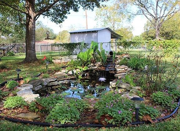 4th image of 1515 Parkview Dr