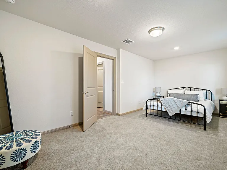 3BD, 3.5BA - 2926SF - Third Bedroom