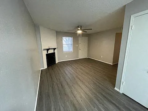 Sheridan Square Apartments — Photo 45