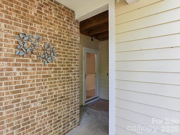 4th image of 3304 Selwyn Farms Ln APT 3