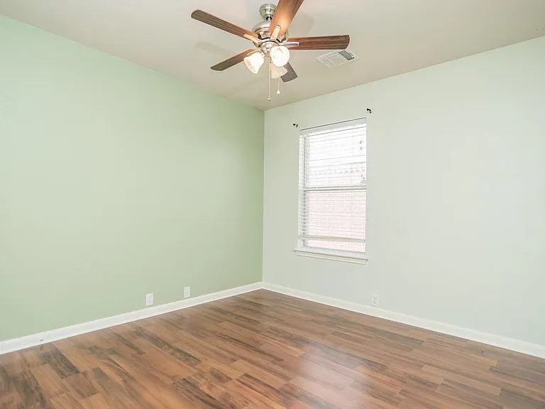 745 Rusk Rd — Photo 17