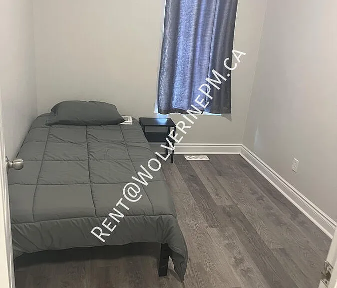 188 Wellington St N #1 — Photo 6