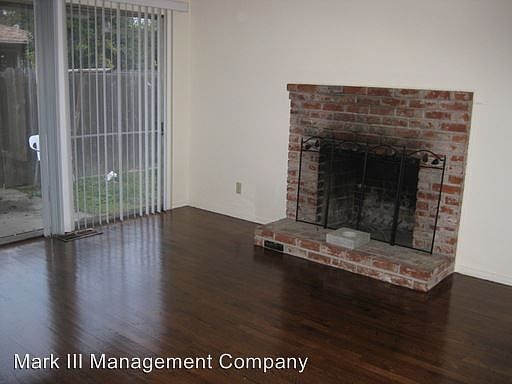 3rd image of 6830 Buena Terra Way