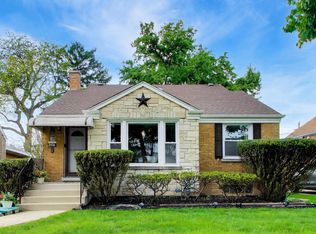 2536 S 5th Ave, North Riverside, IL 60546