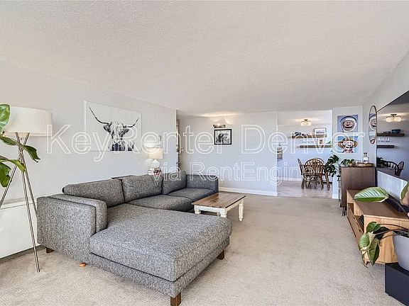 3rd image of 1155 Ash St APT 1008