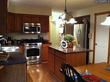 5th image of 219 Skylane Dr