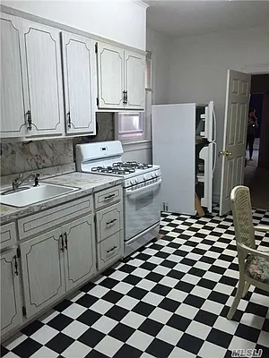 Rented by Century Homes Realty Group LLC | media 21