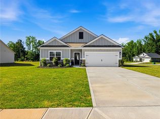 1183 Amadas Dr, Locust Grove, GA 30248