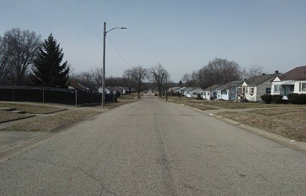 2nd image of 1120 Hayes Ave