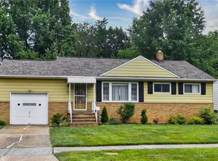 9421 David Rd, Garfield Heights, OH 44125