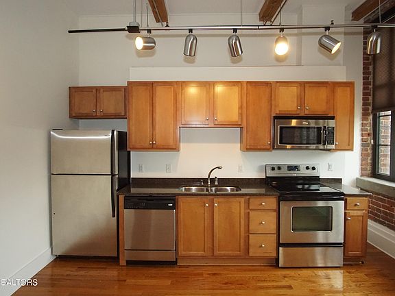 5th image of 1060 Worlds Fair Park Dr Unit 207