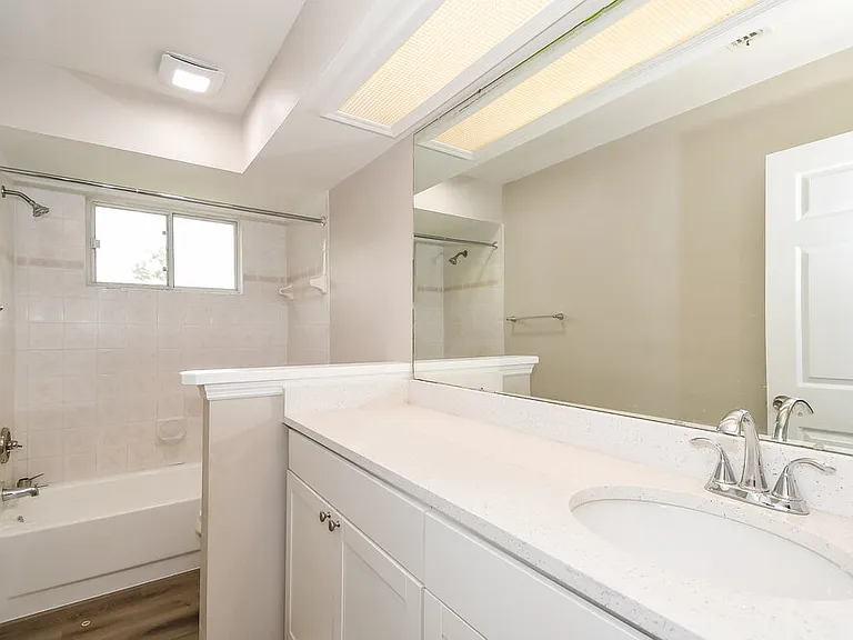 8389 Argyle Corners Ct — Photo 16