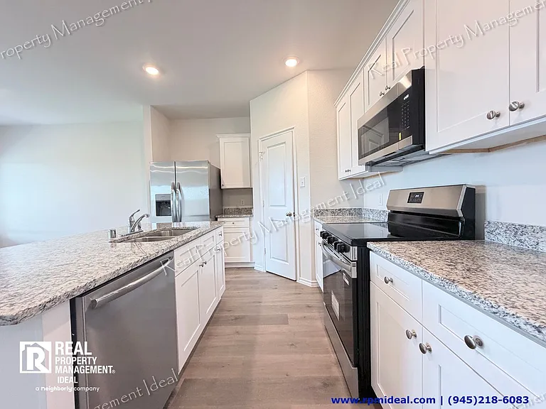 617 Edge Hill Ln — Photo 7