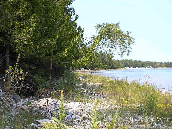 4th image of Charles Rd