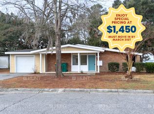 265 Iris Ln, Beaufort, SC 29906