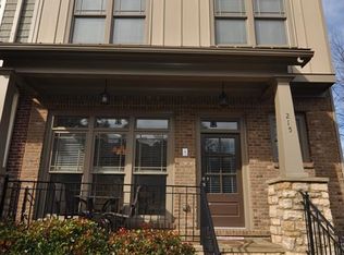 215 Mystic Ridge Hl, Sandy Springs, GA 30342