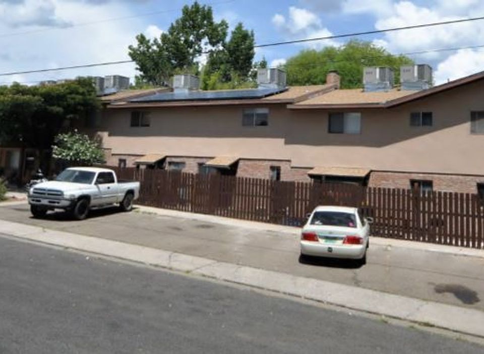 2nd image of 1601 N Virginia St APT 20