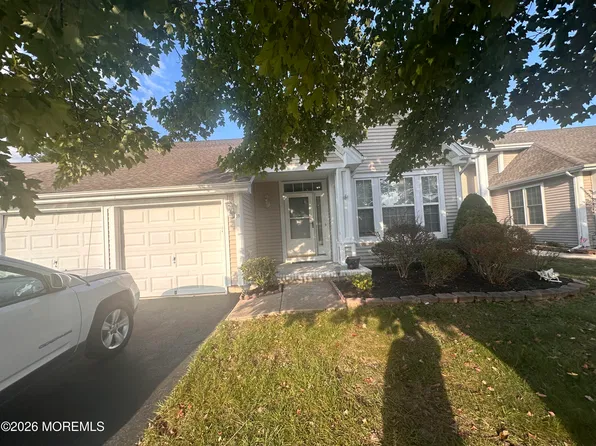 39 Lakeland Drive, Barnegat, NJ 08005