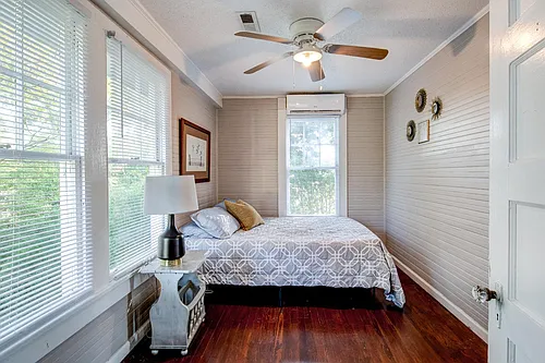 116 Reid St Photo 1