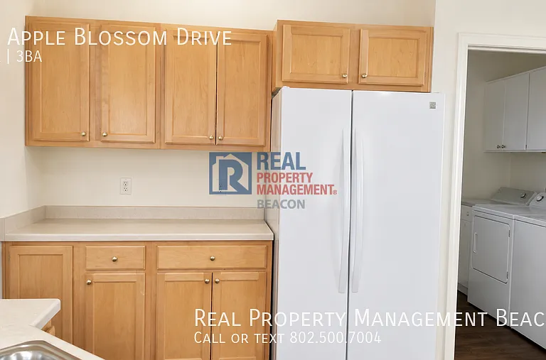 14 Apple Blossom Dr — Photo 10