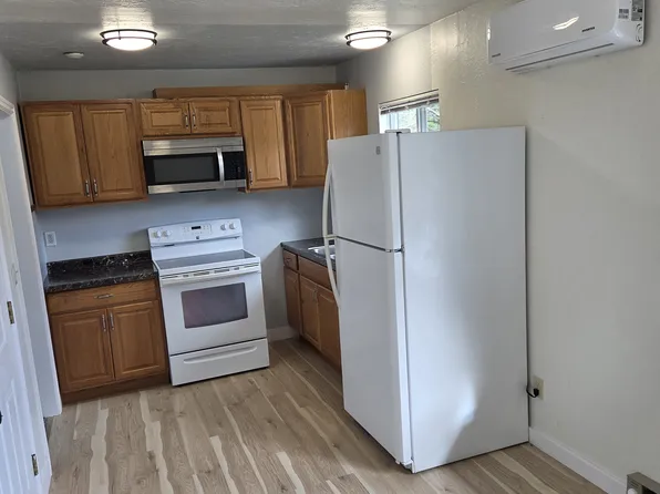 (undisclosed Address), Trout Lake, WA 98650