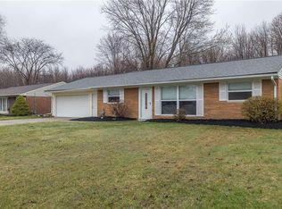 175 Hyder Dr, Madison, OH 44057