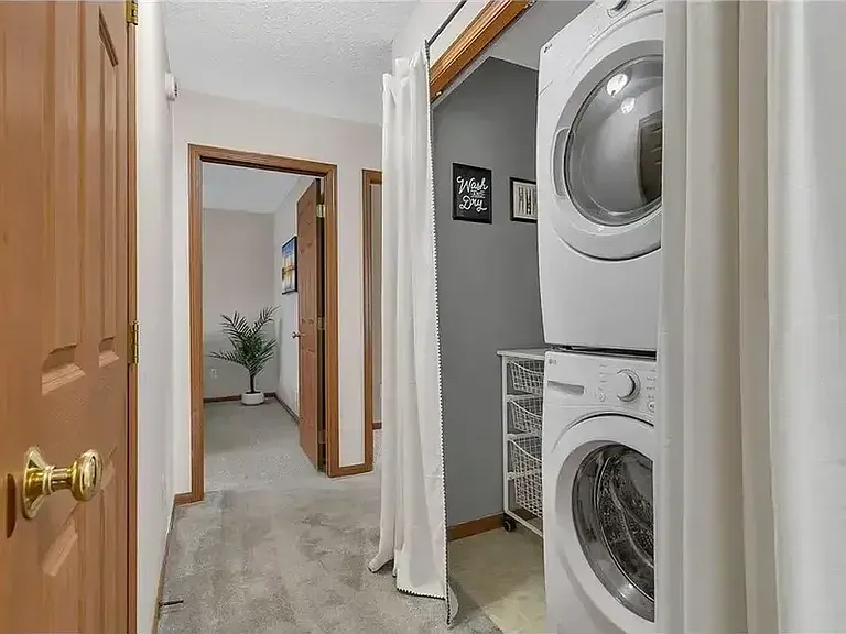 939 Cypress Rd #27 — Photo 16