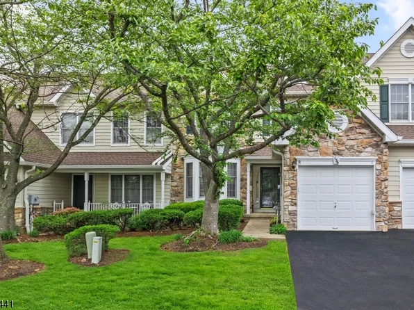 136 Patriot Hill Dr, Bernards Twp., NJ 07920