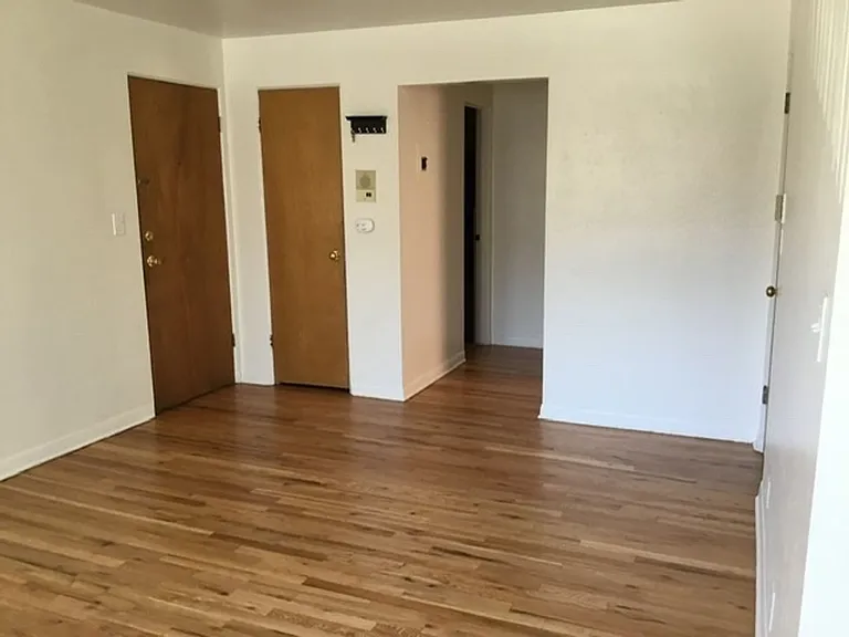 1350 Columbine St — Photo 4
