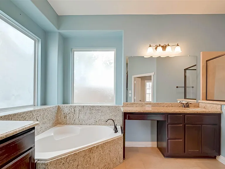 24922 Florina Ranch Dr — Photo 33