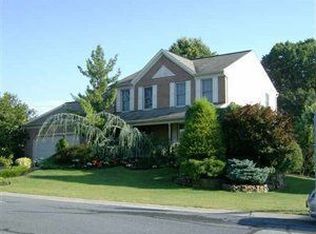 30 Violet Dr, Etters, PA 17319