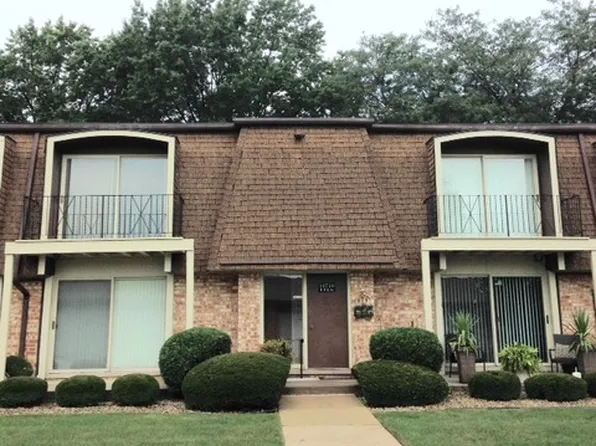 12750 Carriage Ln APT G1, Crestwood, IL 60445