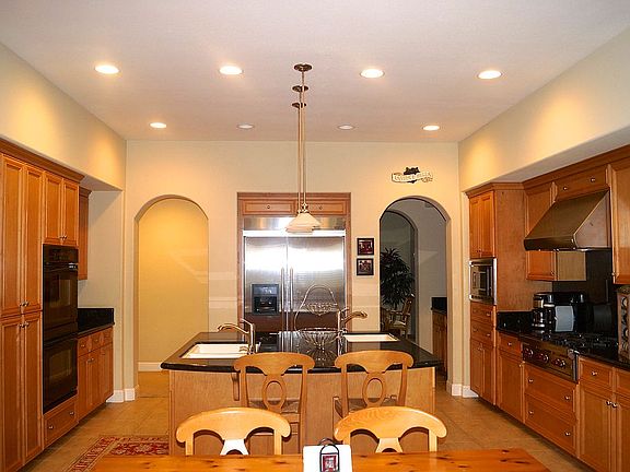 4th image of 7276 Huntswood Ct
