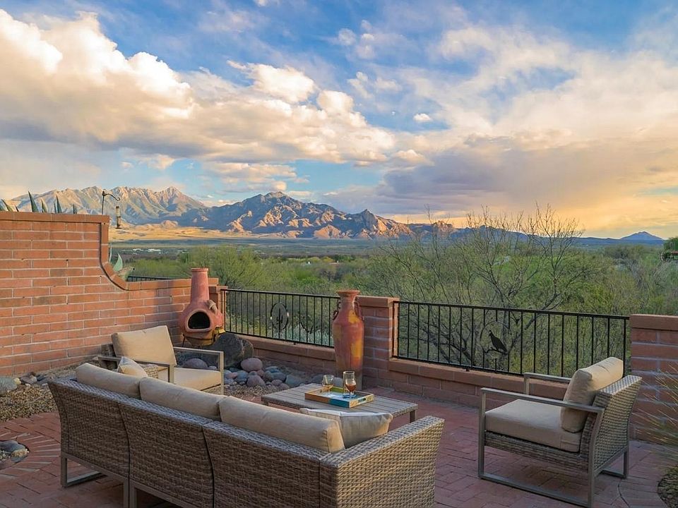 Amazing Mountain Views at Sunset