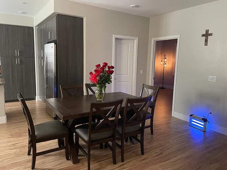 15210 Horizon St #3 — Photo 3