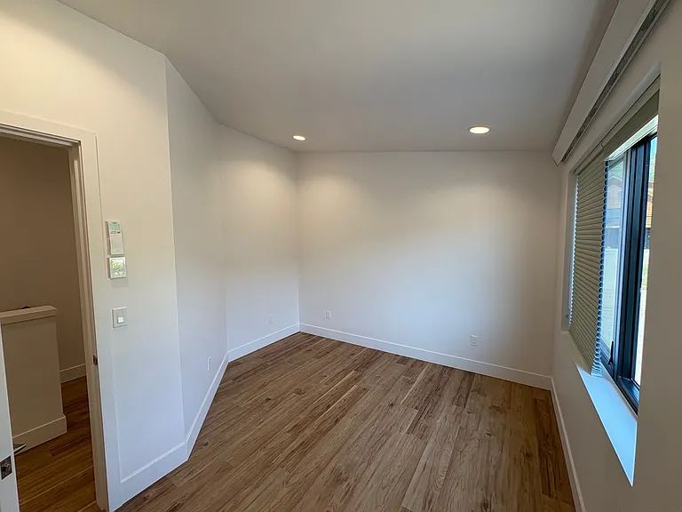 60 Anderson Dr #A — Photo 30