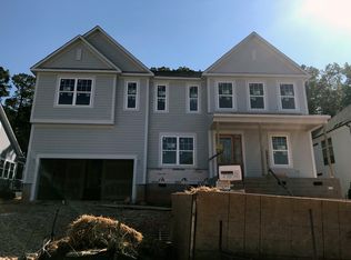 5920 Bellona Ln, Raleigh, NC 27612