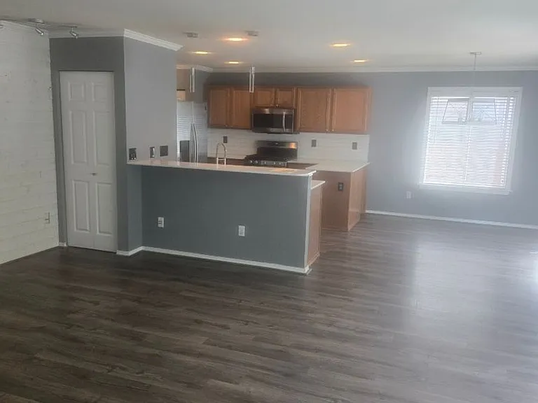 23617 SE 243rd Pl — Photo 4
