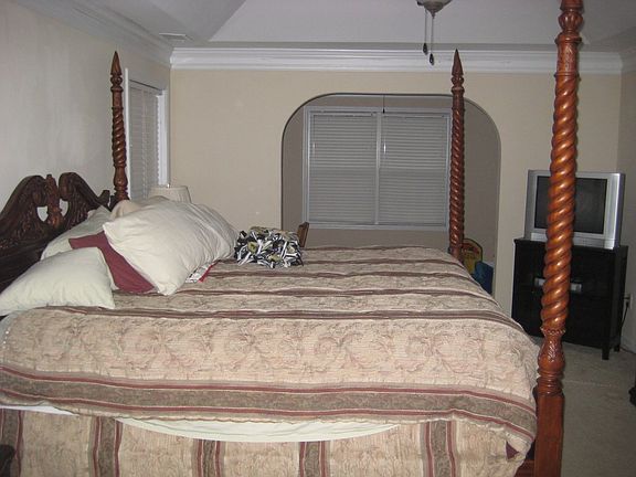 Master Bdrm and Sitting