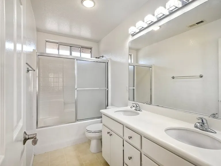 504 Peach Way #1 — Photo 19