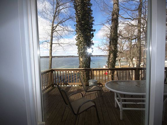 3rd image of 33070 Hunt Dr