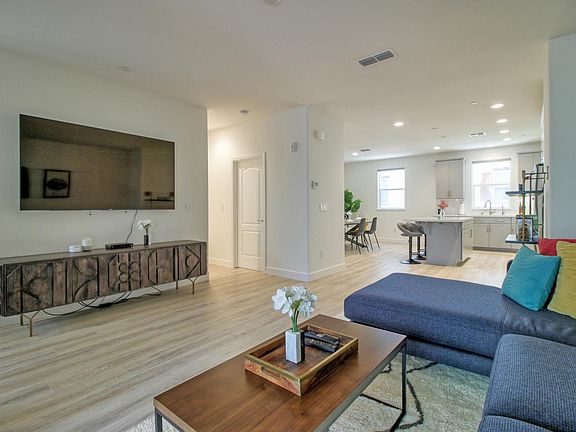 5th image of 2728 Ginoso Ct #5