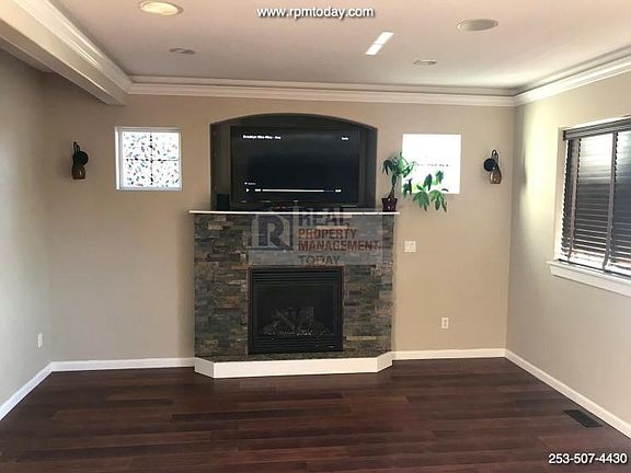 4th image of 2419 396th Street Ct S